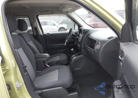 2010 Jeep Patriot Sport from USA, damaged, VIN 1J4NF2GB3AD502058